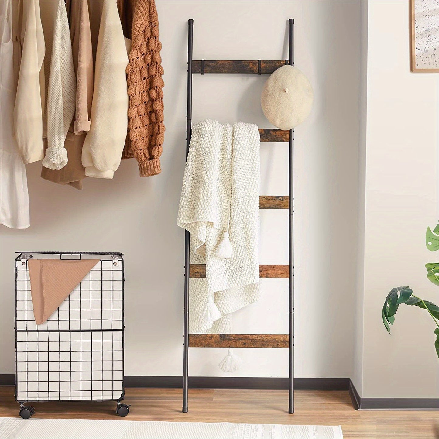 Blanket Ladder, 5 Tier Blanket Holder with 10 Removable Hooks, Farmhouse Style Blanket Ladder for Living Room Bathroom, Decorative Wall Mounted Wooden Quilt Standing Towel Drying Storage Rack